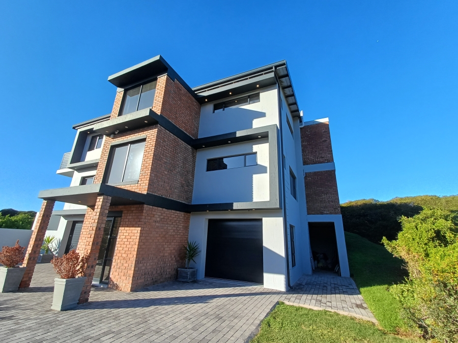 4 Bedroom Property for Sale in Dana Bay Western Cape